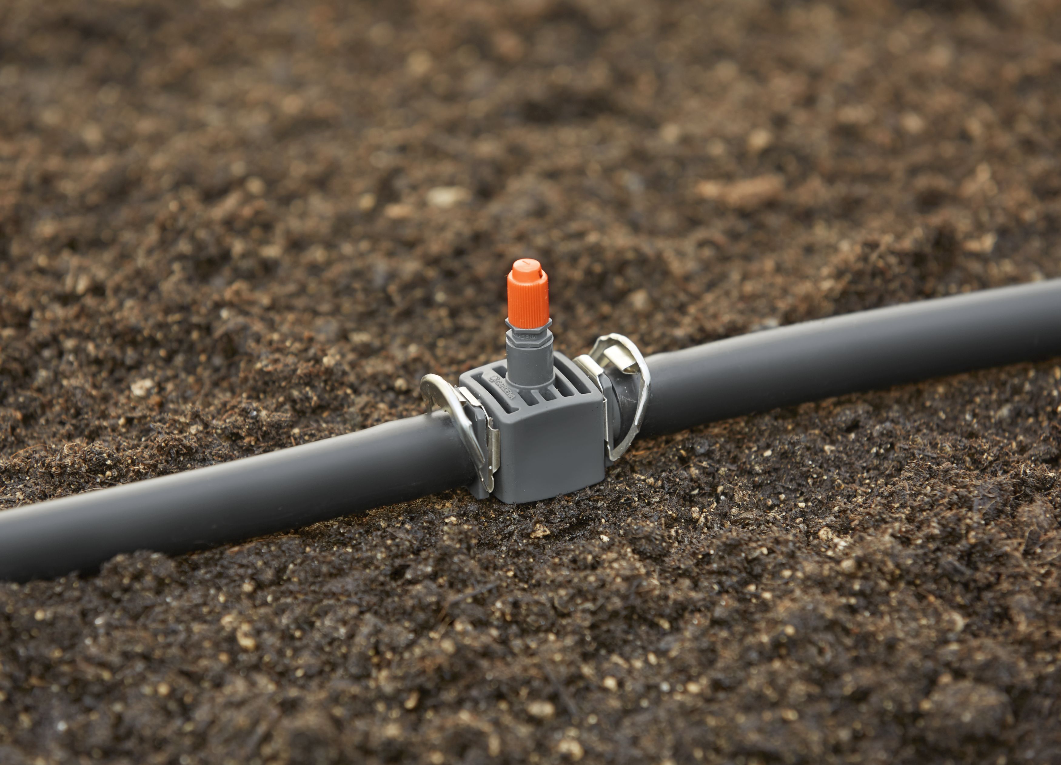 Derivación en T de 13 mm para microdifusores