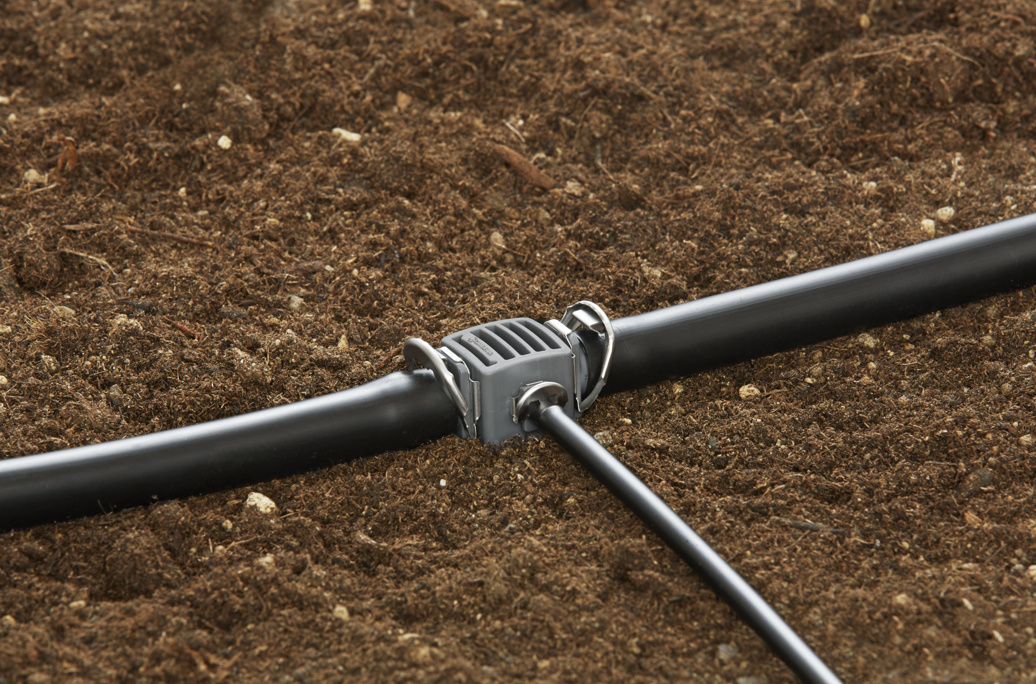 Empalme de 13 mm (1/2\\\") con salida a 4.6 mm (3/16\\\")