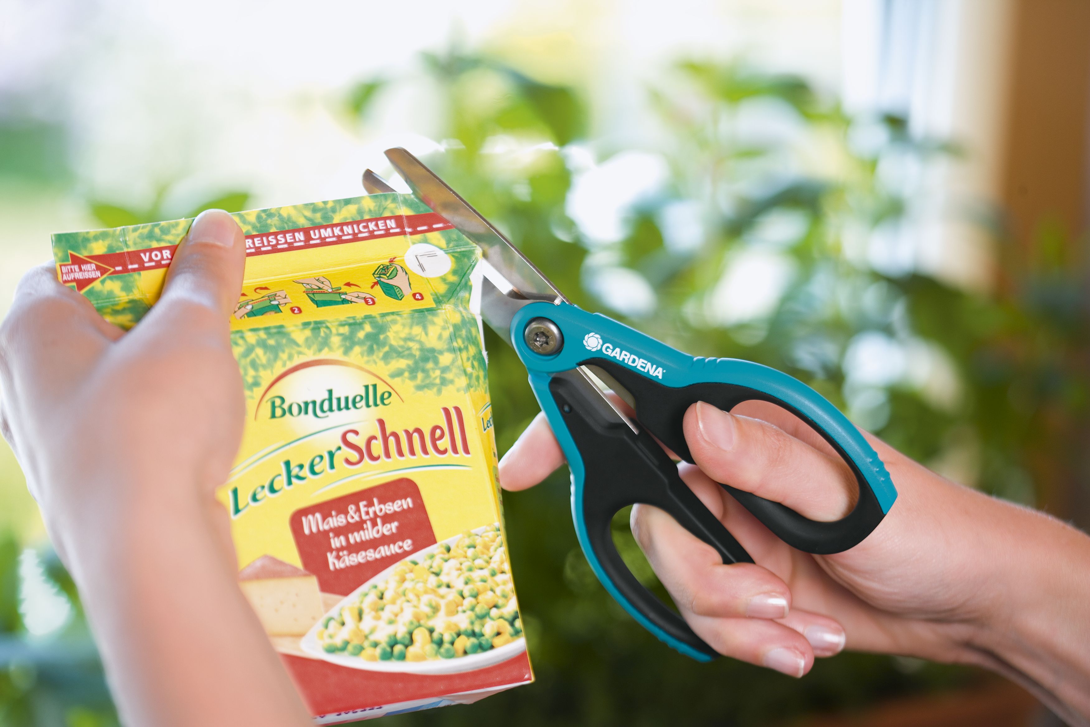 Tijeras multiuso GARDENA. Taejeta informativa