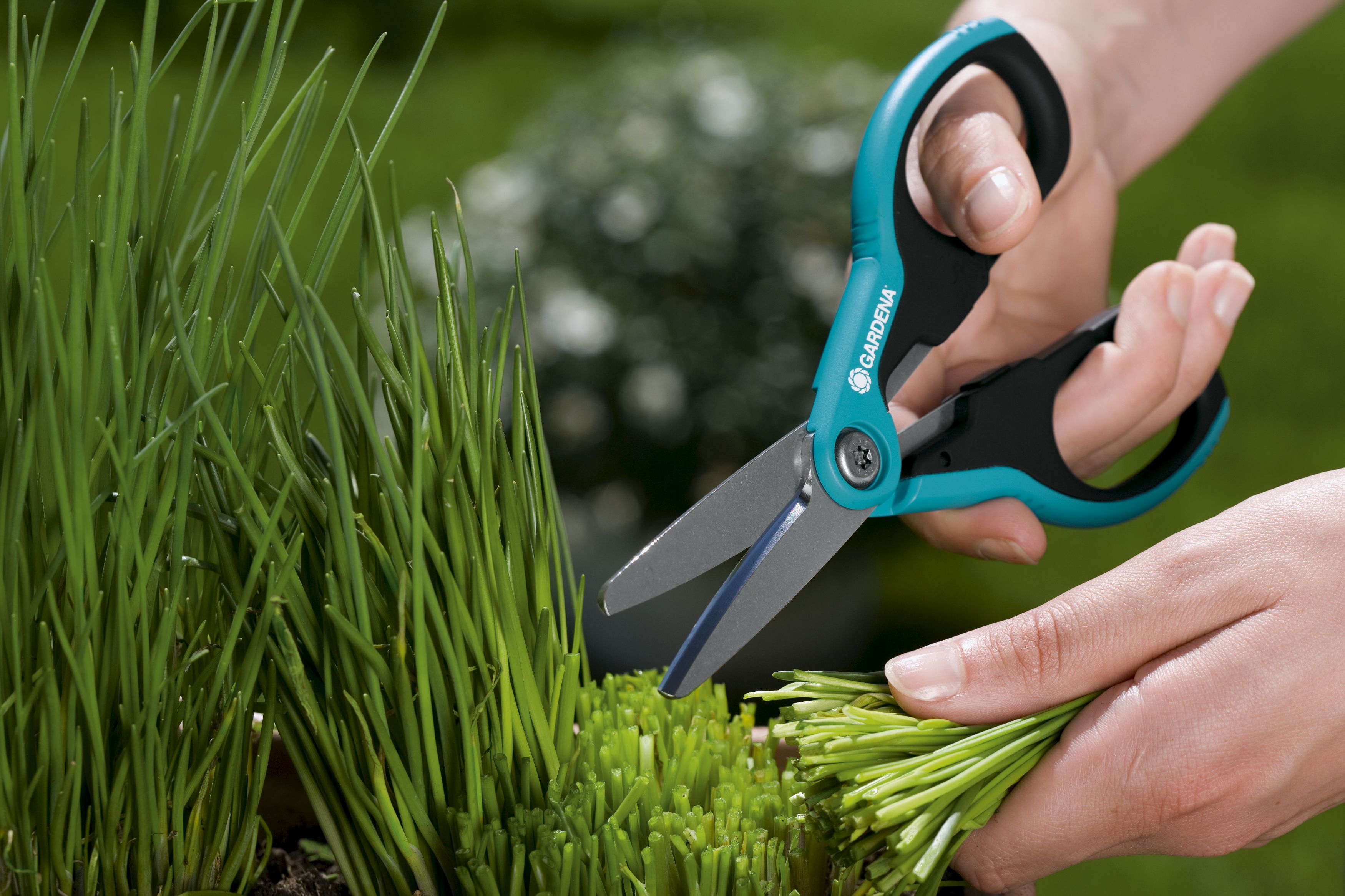 Tijeras multiuso GARDENA. Taejeta informativa
