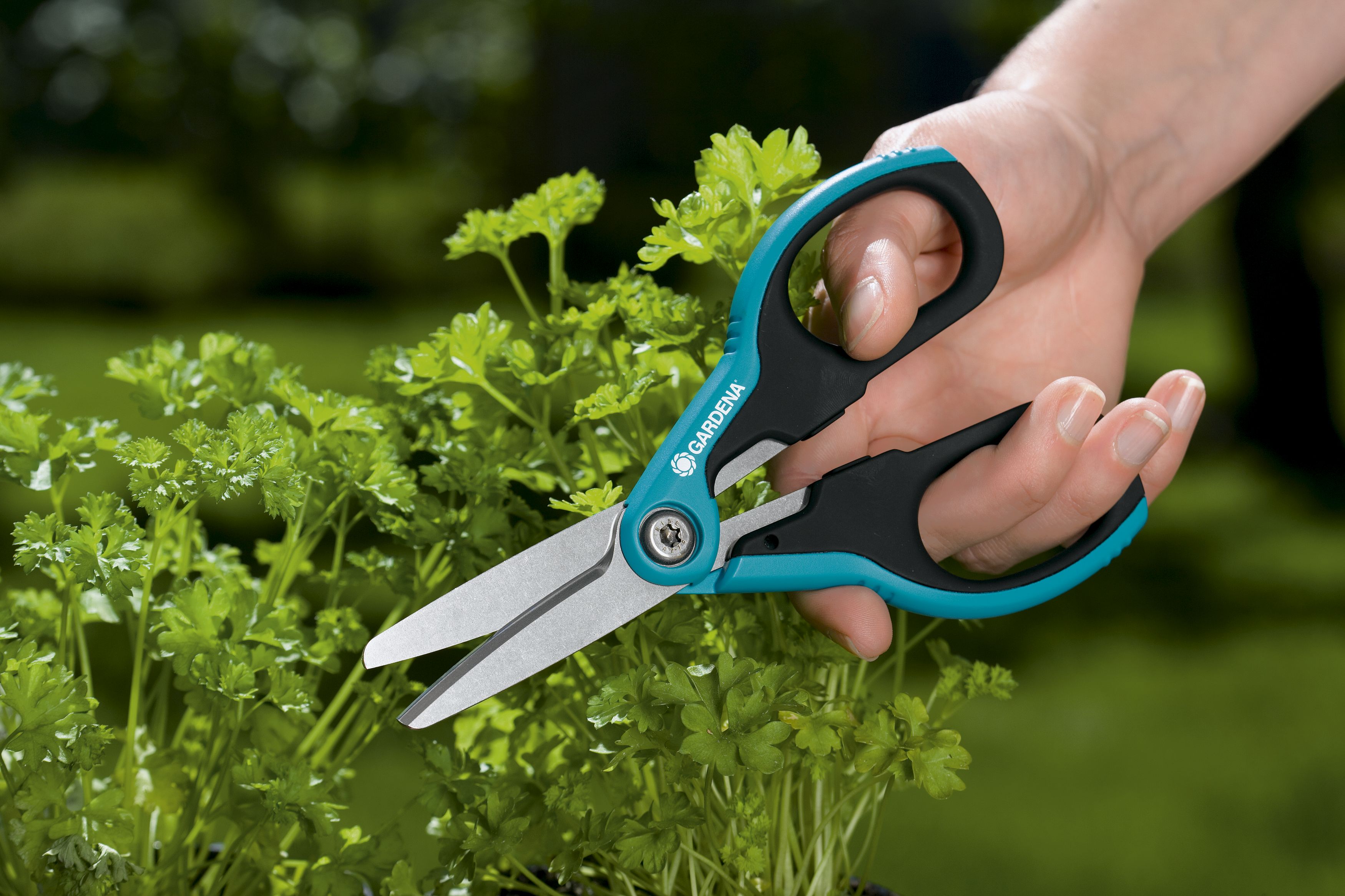 Tijeras multiuso GARDENA. Taejeta informativa