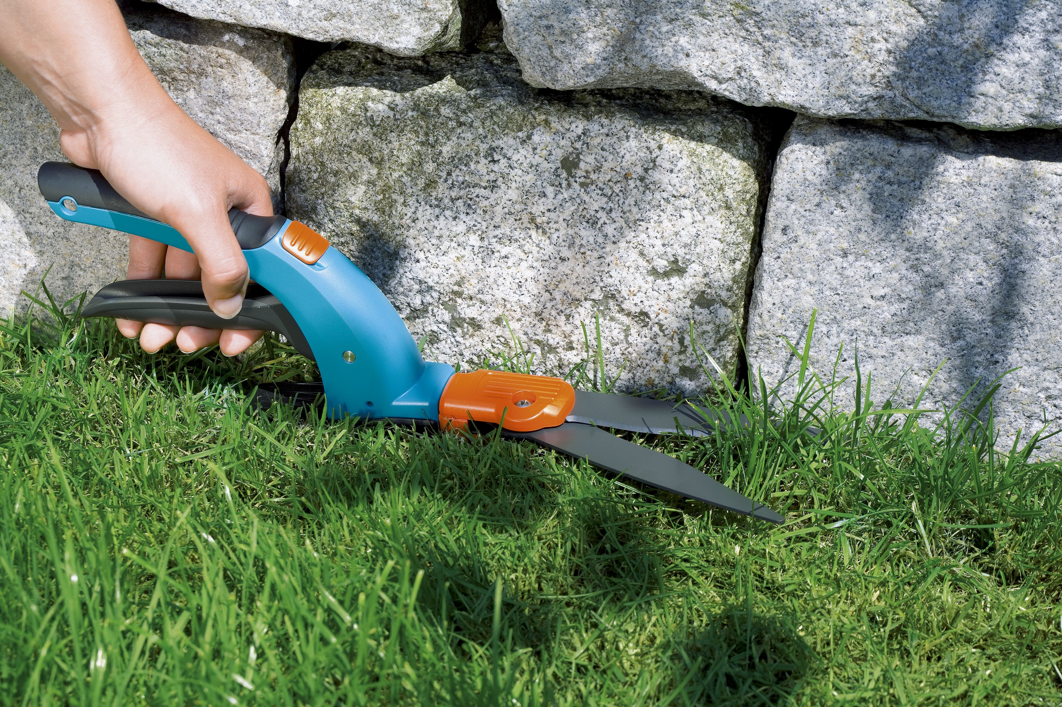 Tijera cortacésped orientable Comfort GARDENA