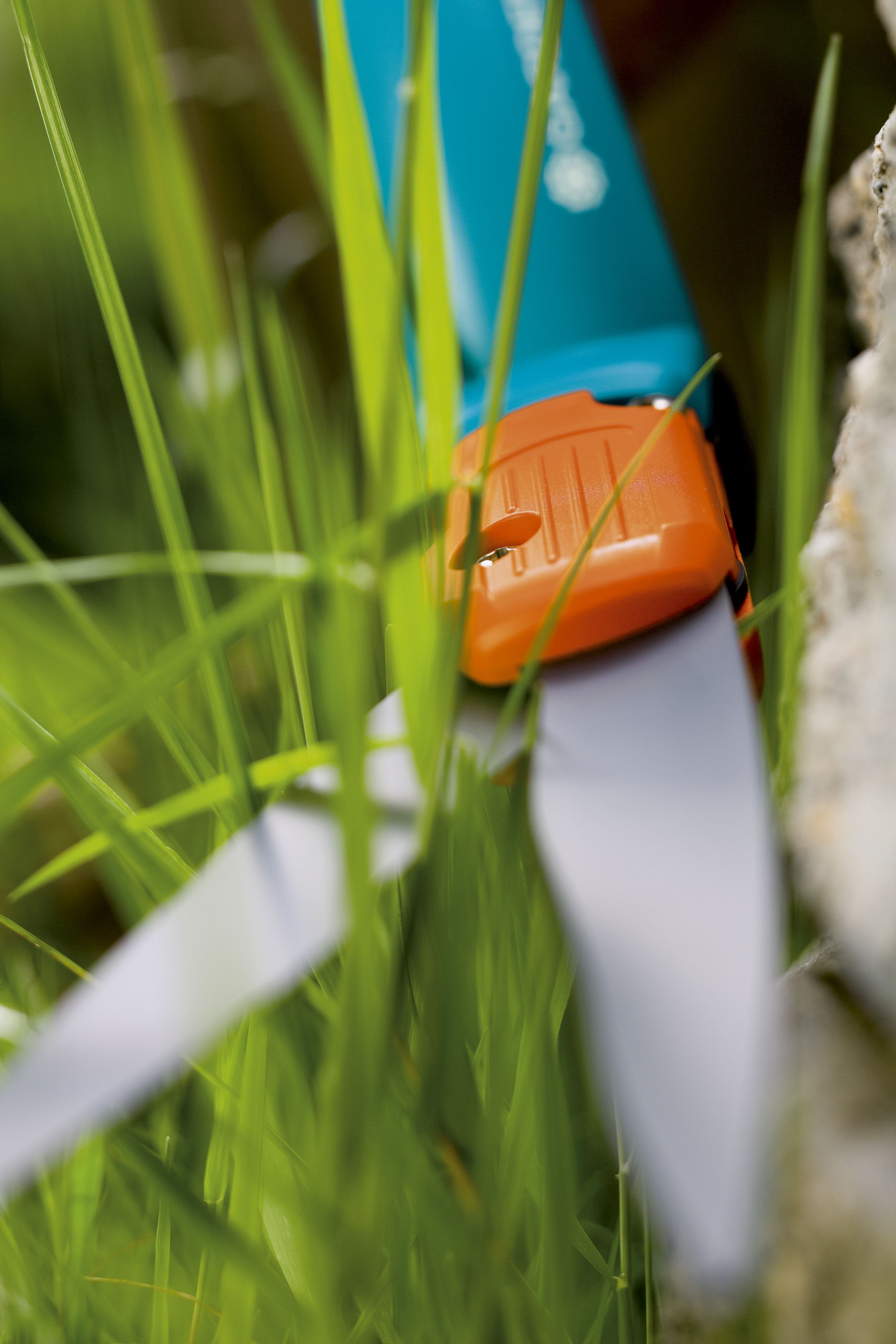 Tijera cortacésped orientable Comfort GARDENA