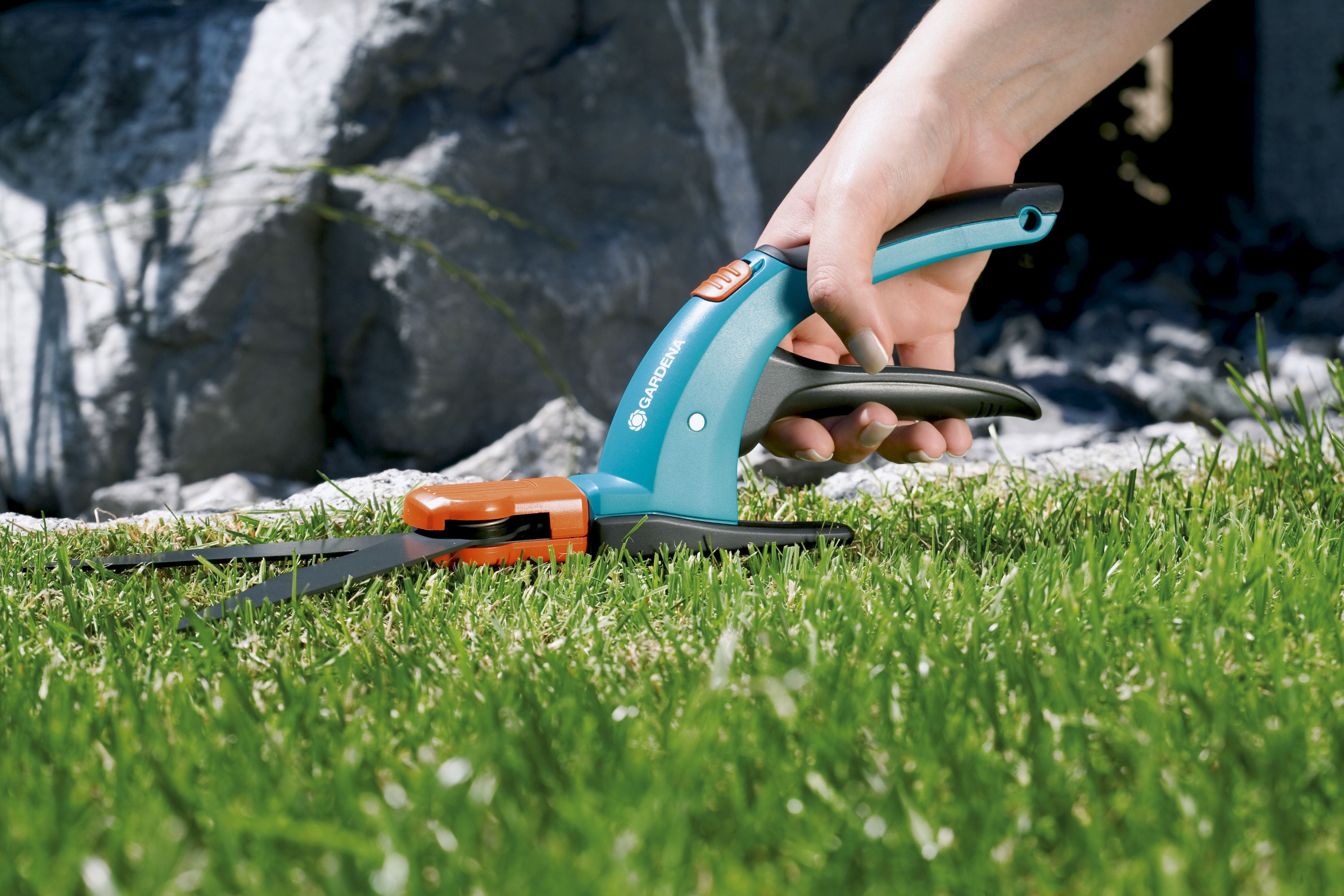 Tijera cortacésped orientable Comfort GARDENA