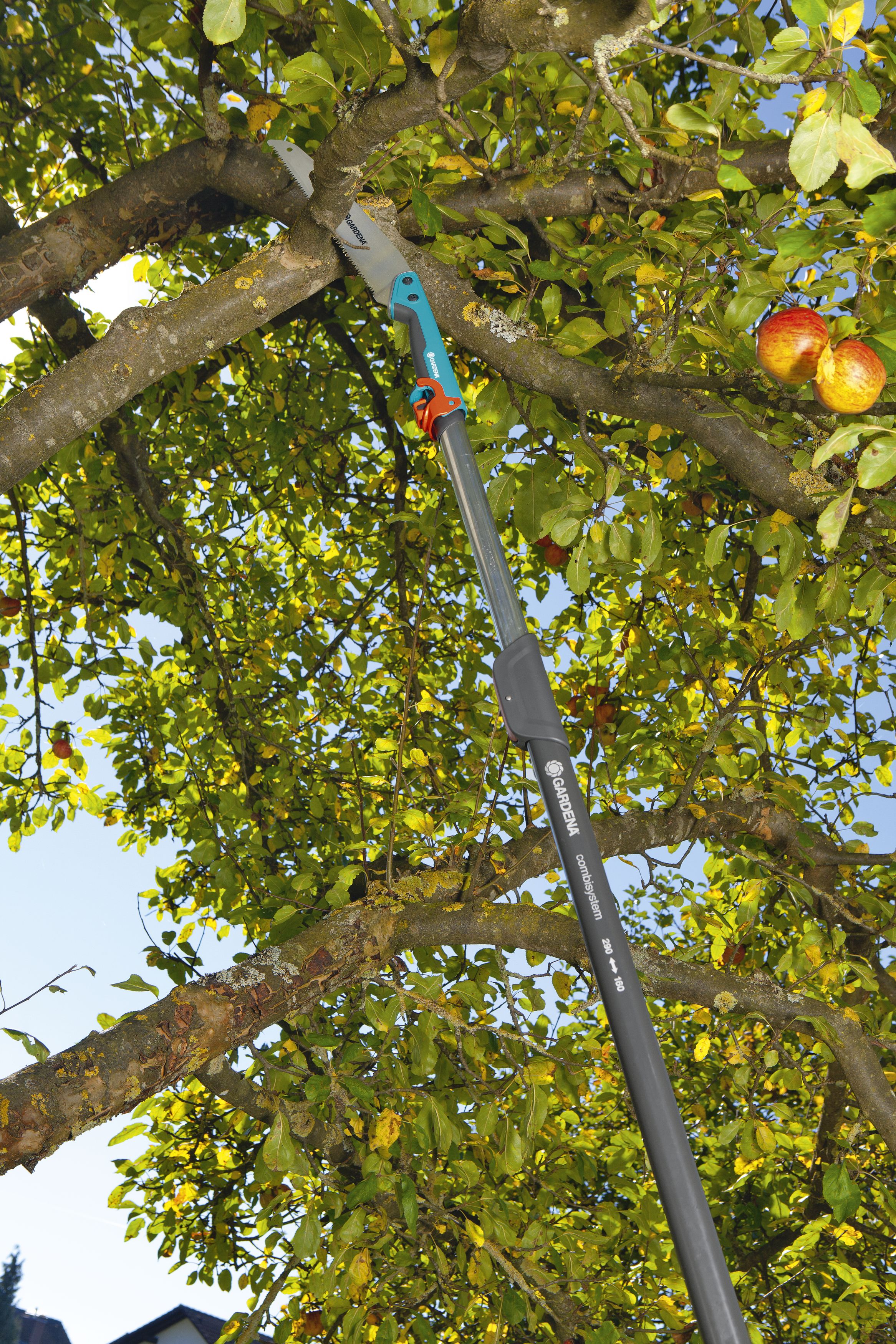 Sierra de jardín combisystem cuchilla recta 300 PP