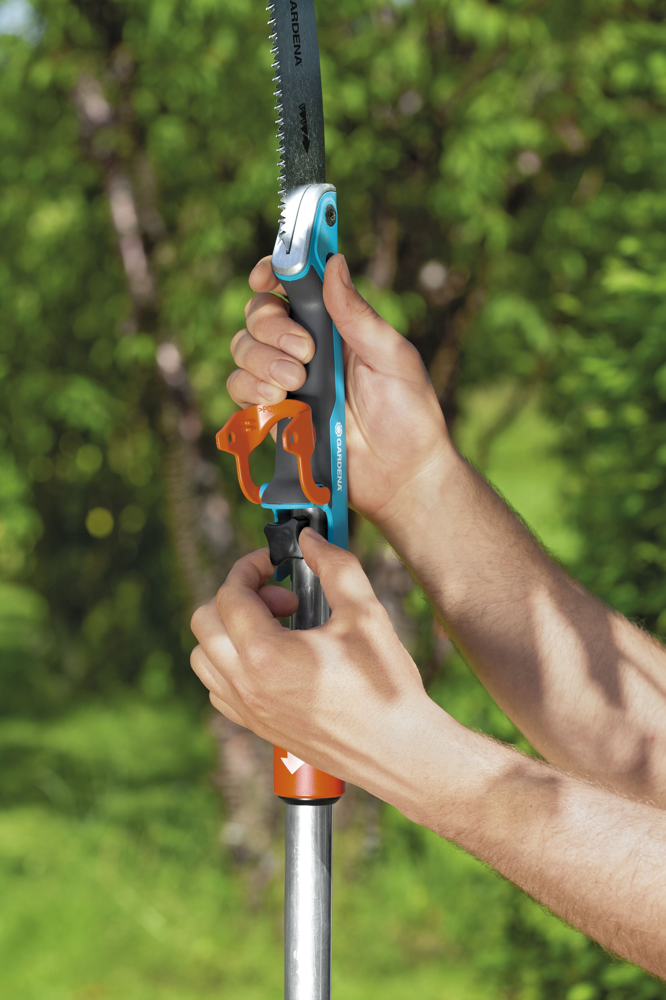 Sierra curvada con gancho 556 combisystem 300 PP