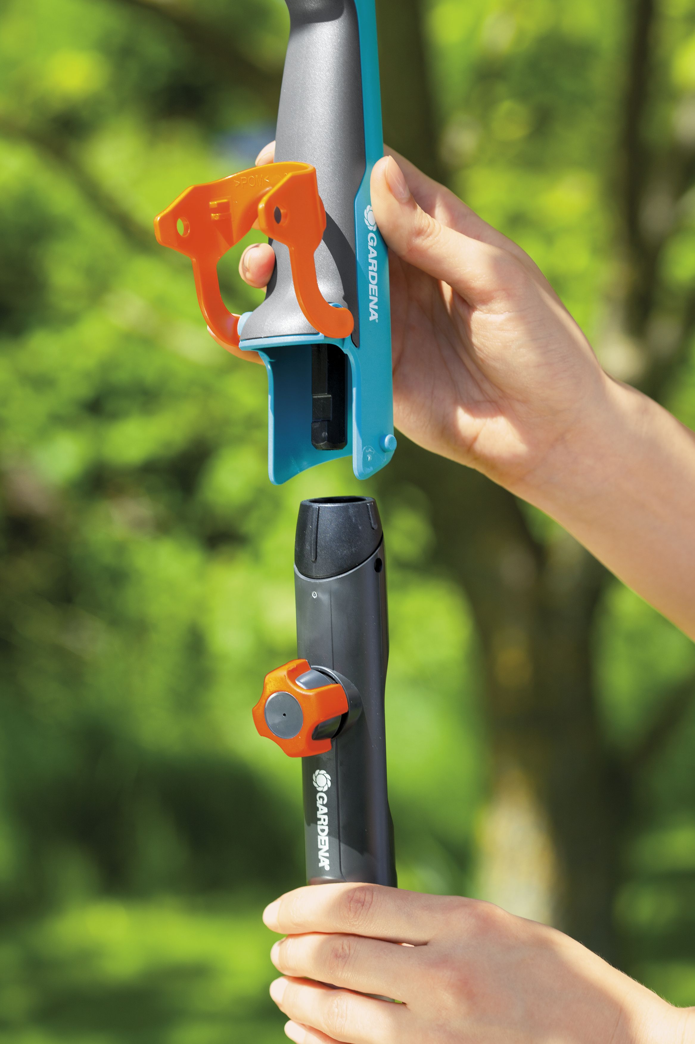 Sierra curvada con gancho 556 combisystem 300 PP