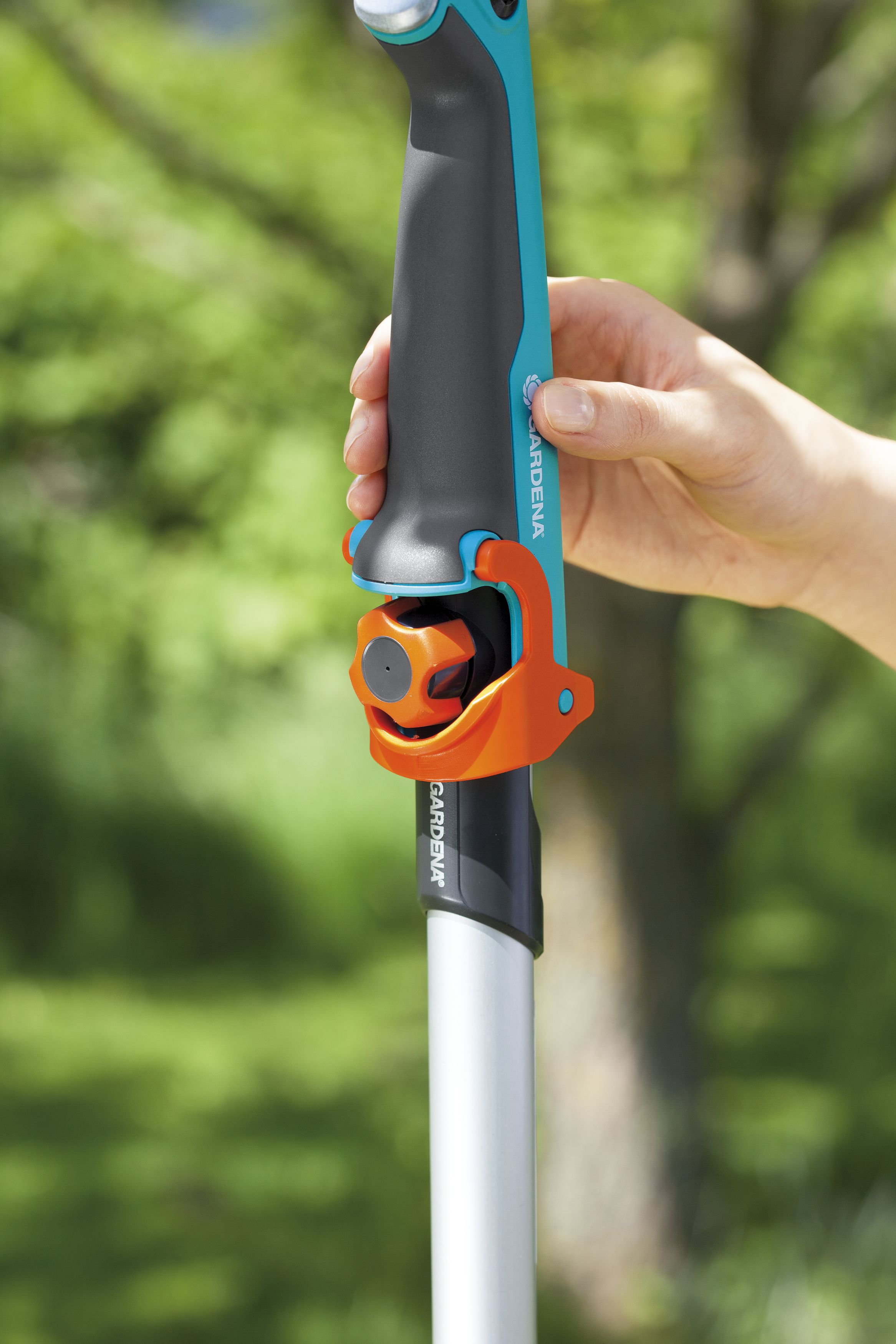 Sierra curvada con gancho 556 combisystem 300 PP