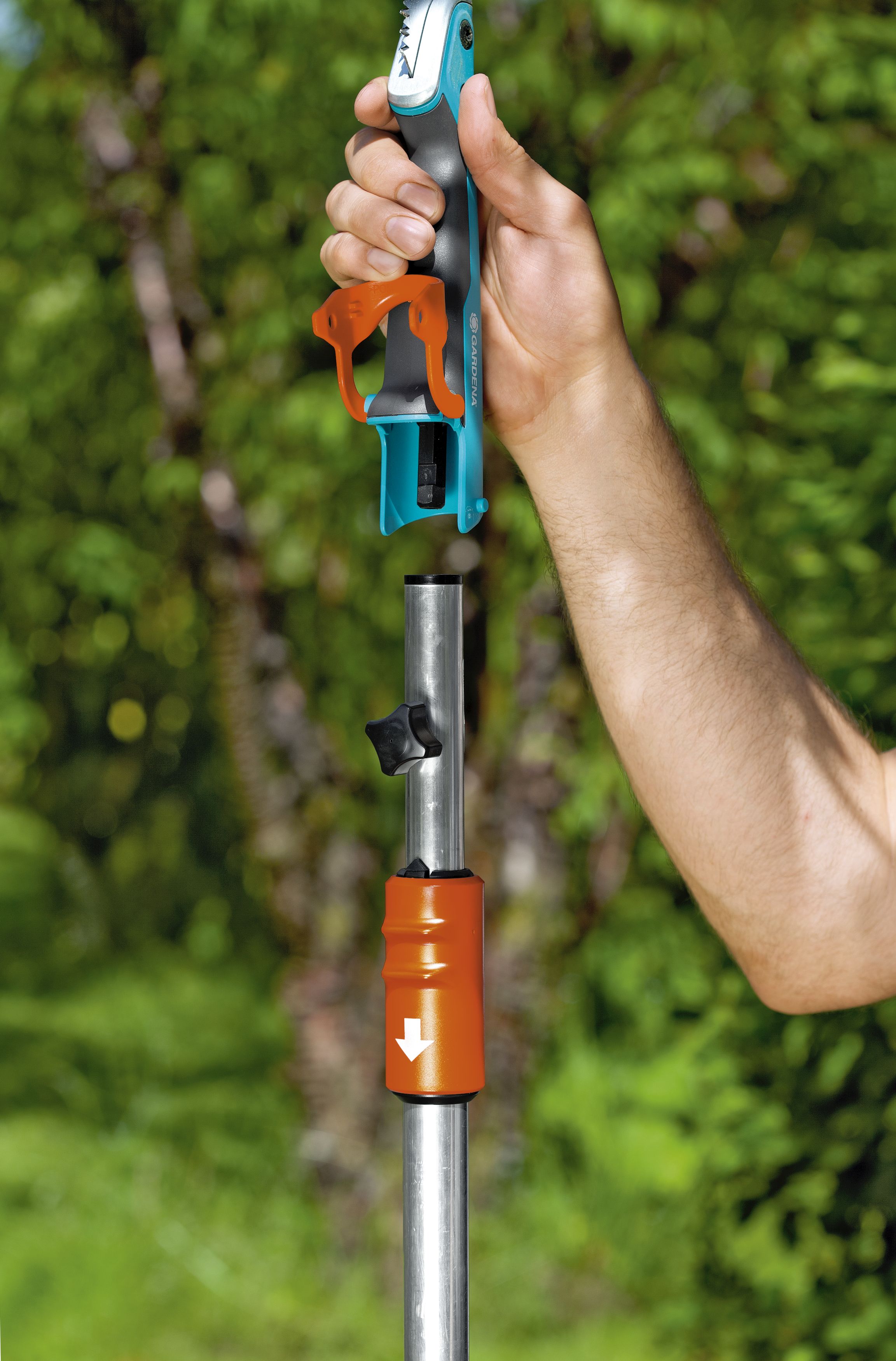 Sierra curvada con gancho 556 combisystem 300 PP