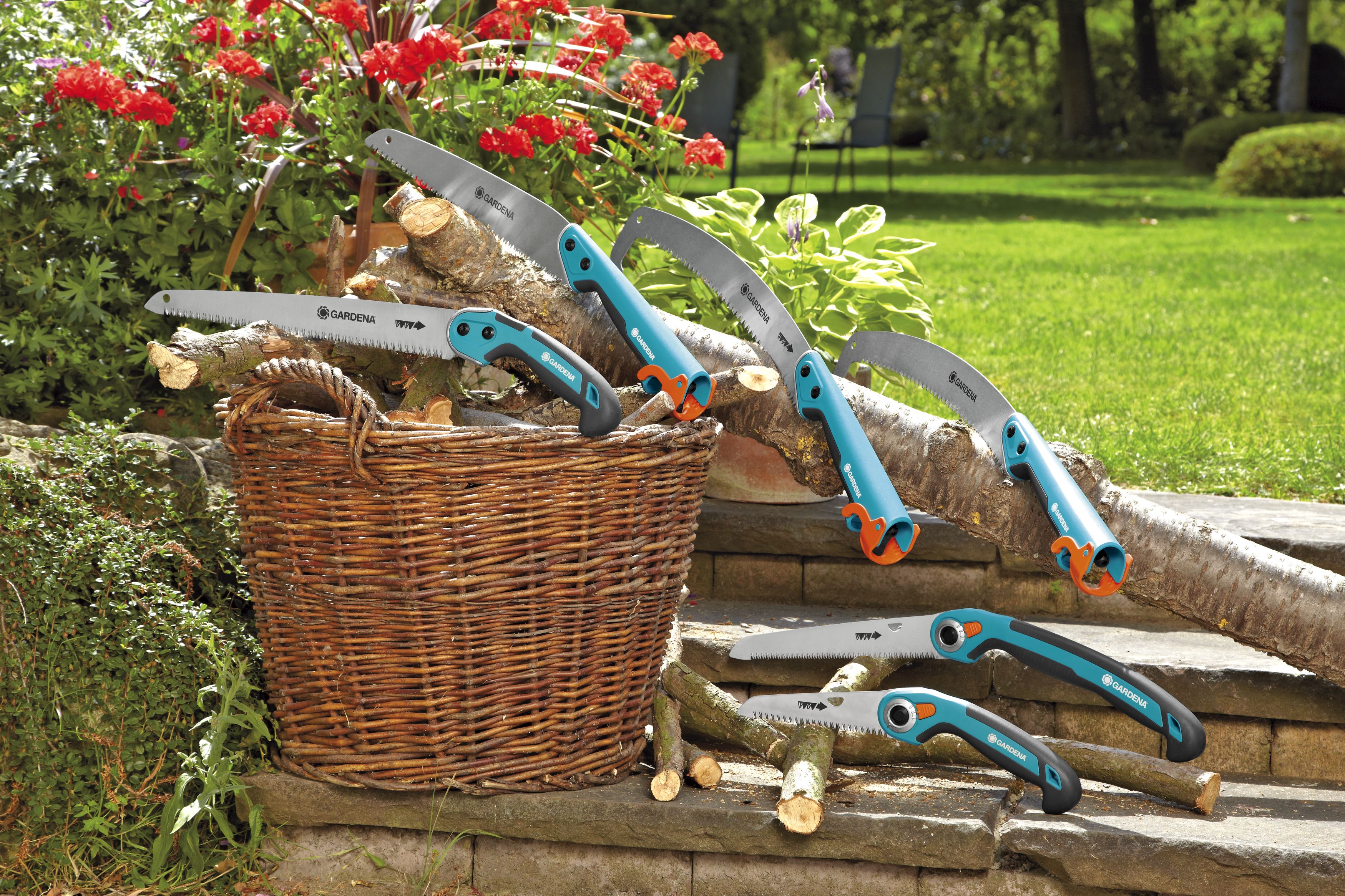 Sierra de jardín plegable 200P