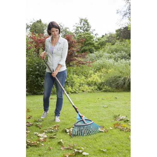 Promo escoba plástico graduable Combisytem con mango 130 cm