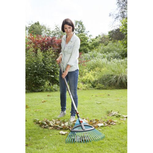 Promo escoba plástico graduable Combisytem con mango 130 cm