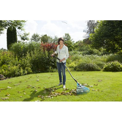 Promo escoba plástico graduable Combisytem con mango 130 cm