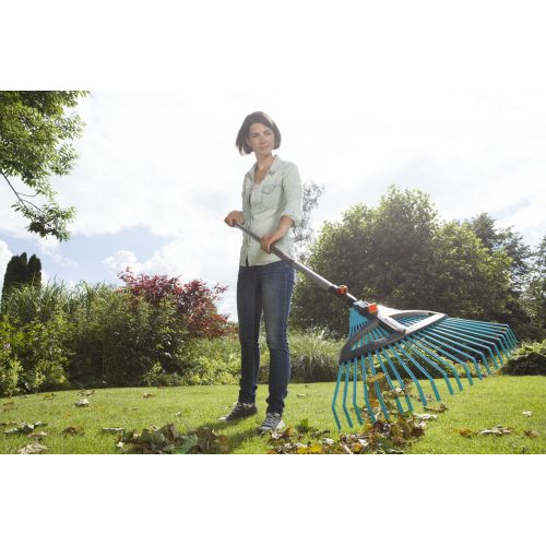 Promo escoba plástico graduable Combisytem con mango 130 cm