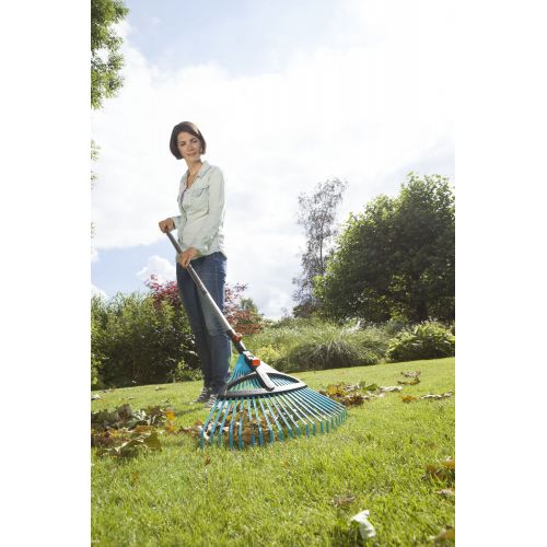 Promo escoba plástico graduable Combisytem con mango 130 cm