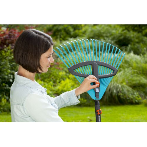 Promo escoba plástico graduable Combisytem con mango 130 cm