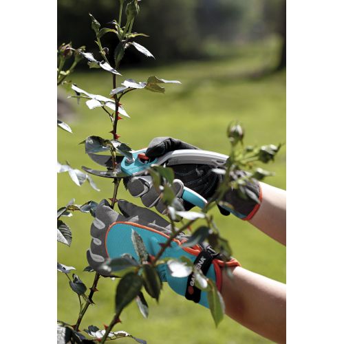 Guantes para el cuidado de arbustos GARDENA. Talla 7 / S