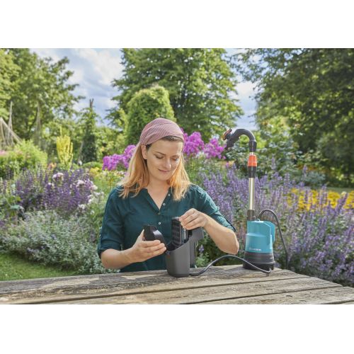 Set Bomba de depósito de aguas pluviales de batería 2000/2 18V P4A
