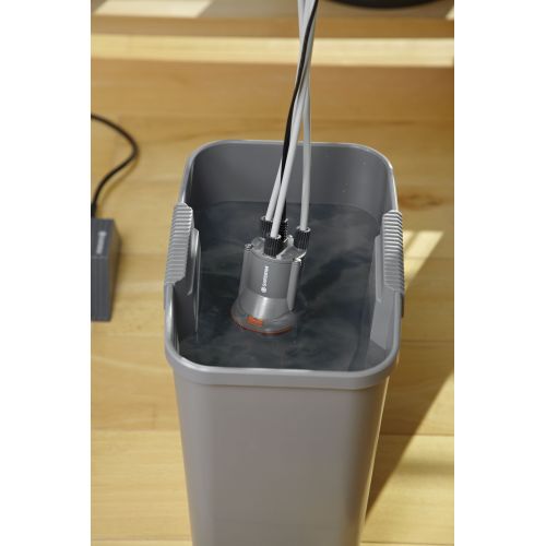 Riego automático de vacaciones con depósito de agua