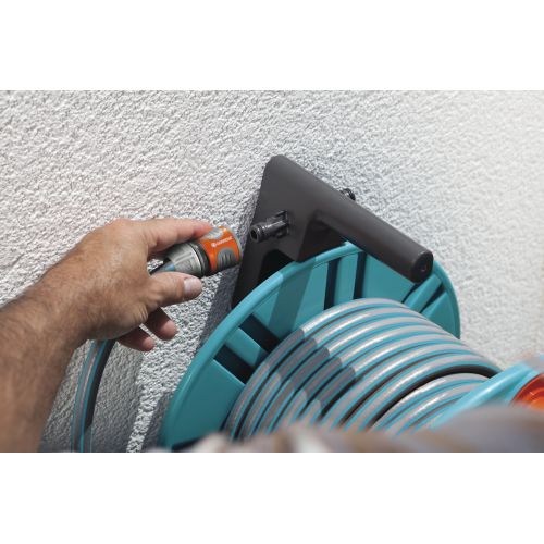 Soporte portamanguera mural con guía