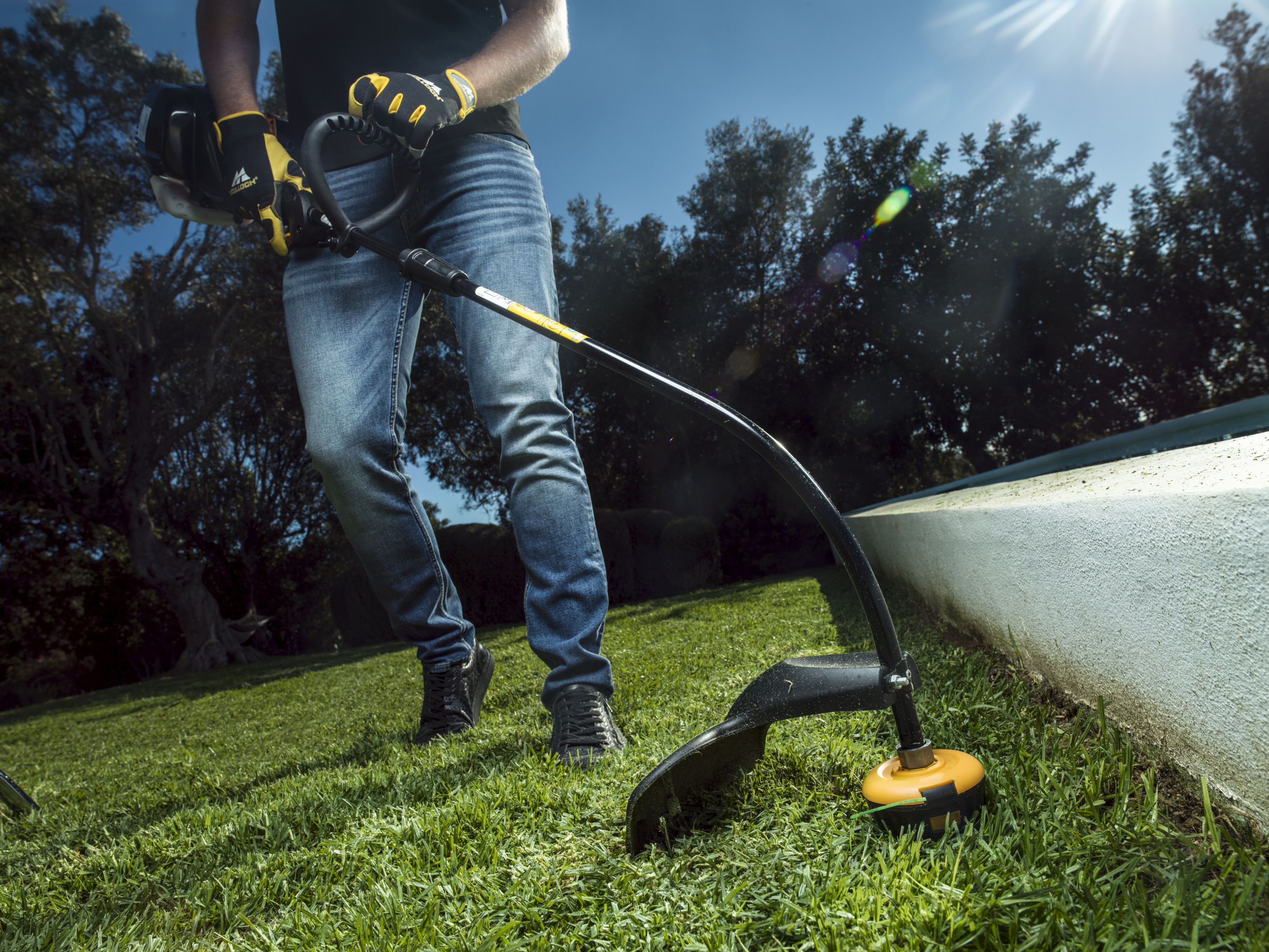 Cortabordes térmico McCULLOCH TRIMMAC