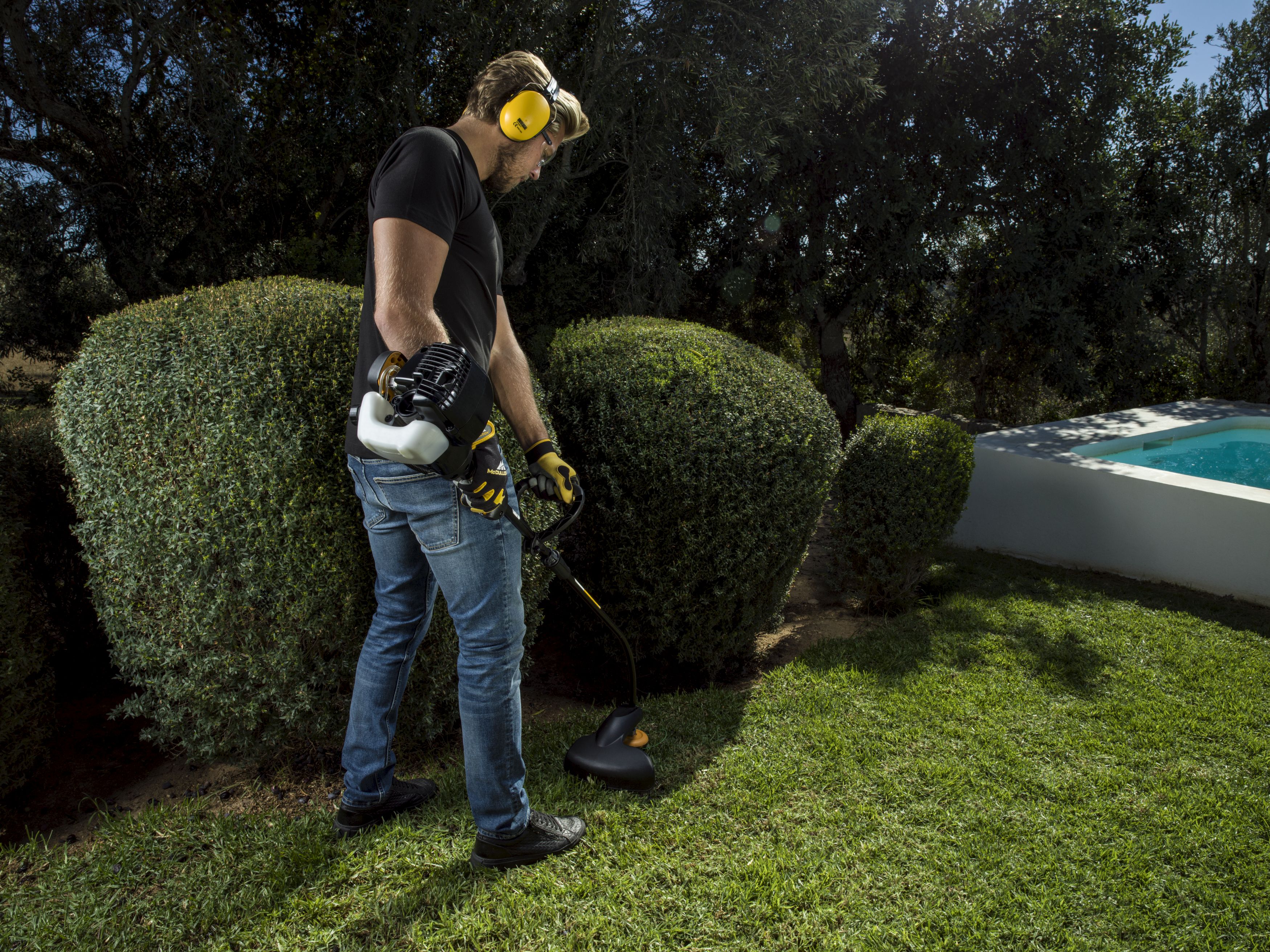 Cortabordes térmico McCULLOCH TRIMMAC