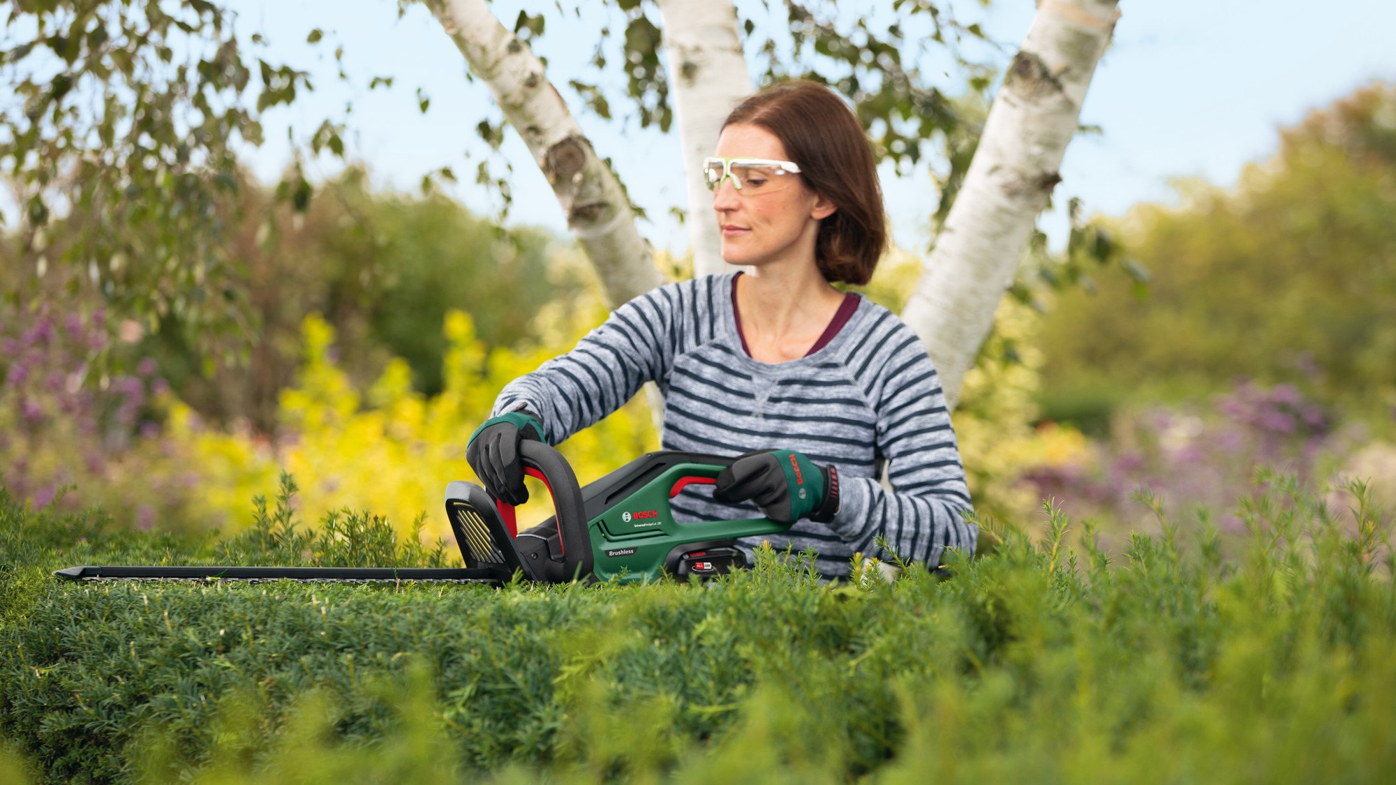 Tijeras cortasetos a batería UniversalHedgeCut 18V-50