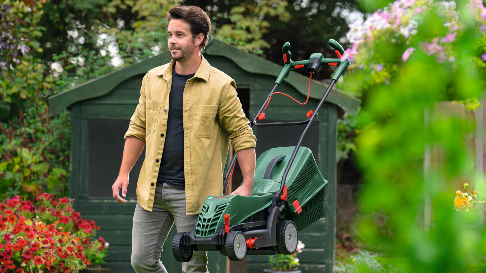 Cortacésped UniversalRotak 34-405