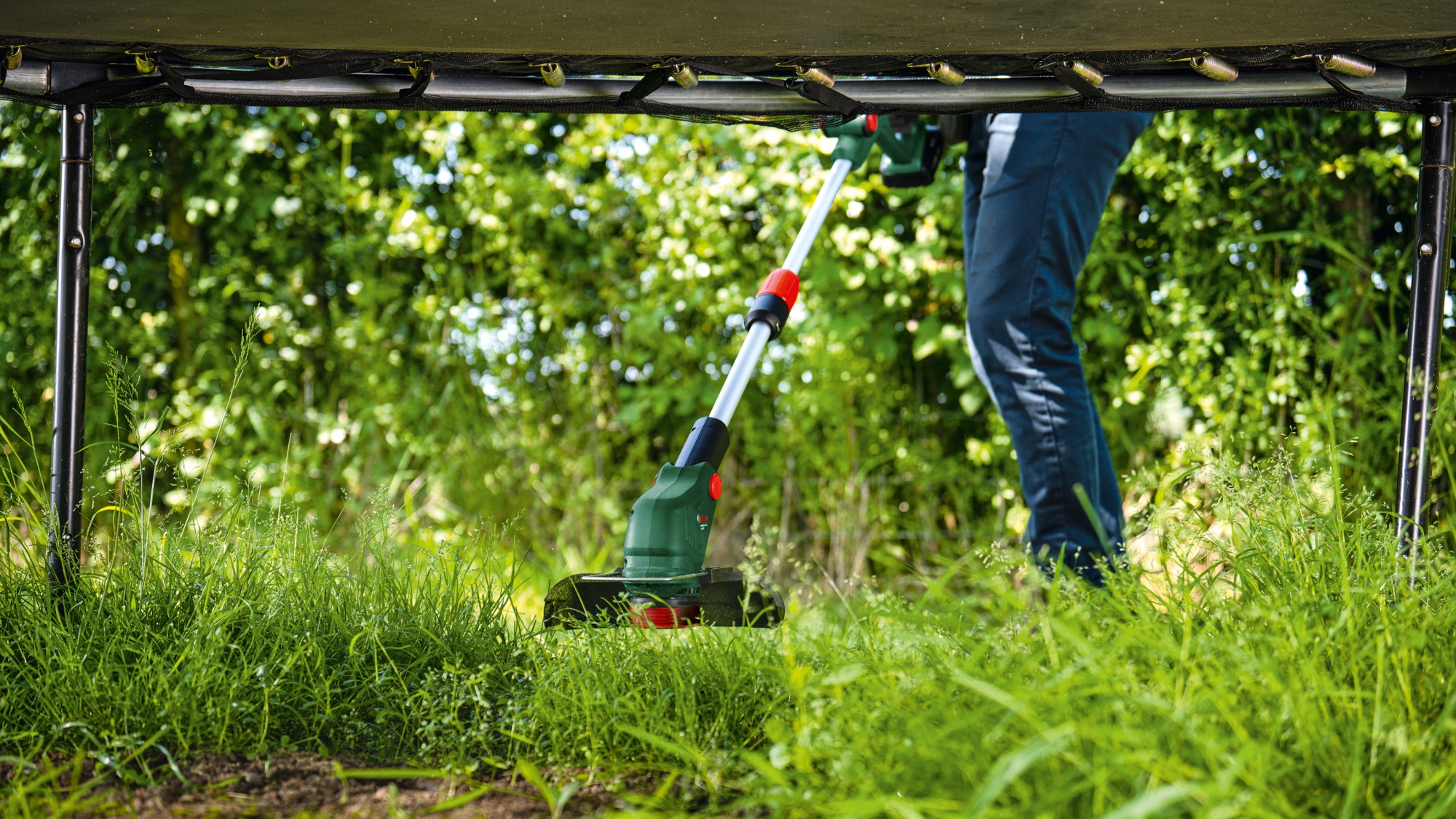 Cortabordes a batería UniversalGrassCut 18V-23-450