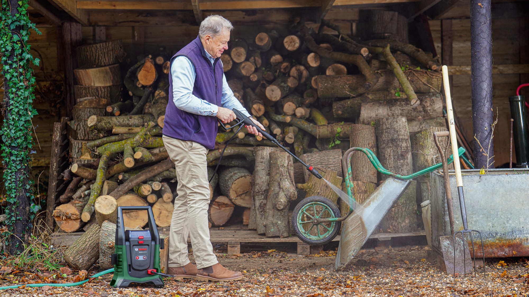 Hidrolimpiadora de alta presión a batería UniversalAquatak 36V-100