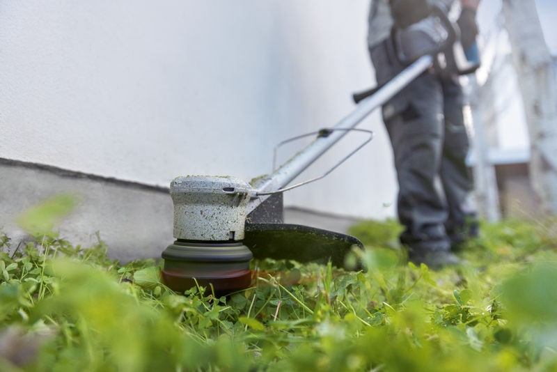 Cortabordes a batería GRT 18V-33