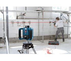 Bosch Professional Nivel láser giratorio GRL 300 HV (haz de luz roja, receptor láser LR 1, alcance: hasta 300 m de diámetro, en maletín)