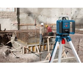 Bosch Professional Nivel láser giratorio GRL 400 H (uso con un solo botón, alcance Ø: hasta 400m, en maletín)