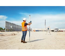 Bosch Professional Sistema 18V Nivel láser giratorio GRL 600 CHV (1 batería 18V x 4.0 Ah + cargador, función aplicación, alcance Ø: hasta 600m, en maletín)