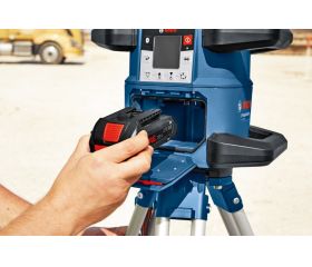 Bosch Professional Sistema 18V Nivel láser giratorio GRL 600 CHV (1 batería 18V x 4.0 Ah + cargador, función aplicación, alcance Ø: hasta 600m, en maletín)