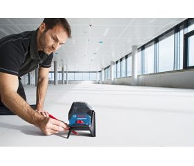 Bosch Professional Nivel láser GCL 2-15 (láser rojo, interior, con puntos de plomada, alcance: 15 m, 3 pilas AA, soporte giratorio RM 1, placa reflectora láser,
