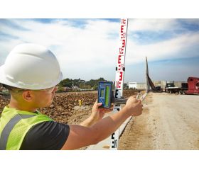 Bosch Professional receptor de láser rotativo LR 45 (láser rojo y verde, soporte RB 45, 2 pilas AA, alcance: hasta un radio de 300 m).