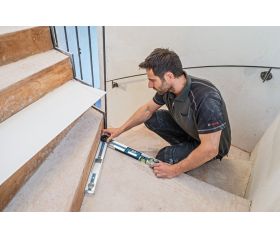 Bosch Professional Medidor digital de ángulos GAM 220 MF (cálculo de ángulos de inglete, margen de medición: 0 - 220º, longitud: 40 cm)