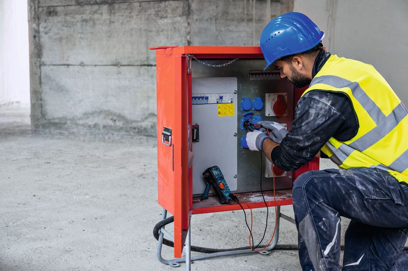 Multímetro digital GDM 600-15