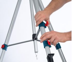 Bosch Professional trípode para láseres y niveles BT 250 (altura: 97,5–250 cm, rosca: 1/4")