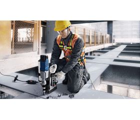 Taladro sin percusión con base magnética GBM 50-2