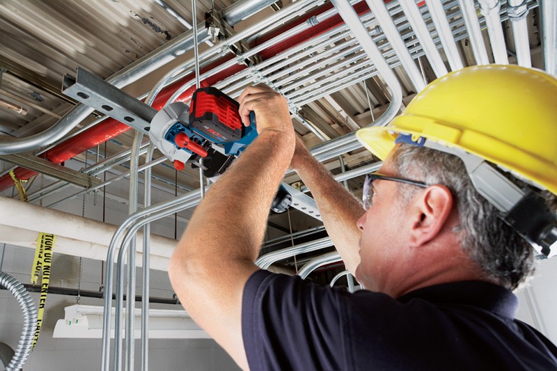 Sierra de cinta con batería GCB 18V-63