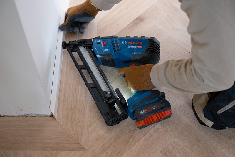 Clavadora para madera a batería GNH 18V-64 MD