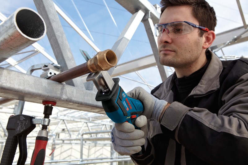 Sierra sable de batería GSA 12V-14