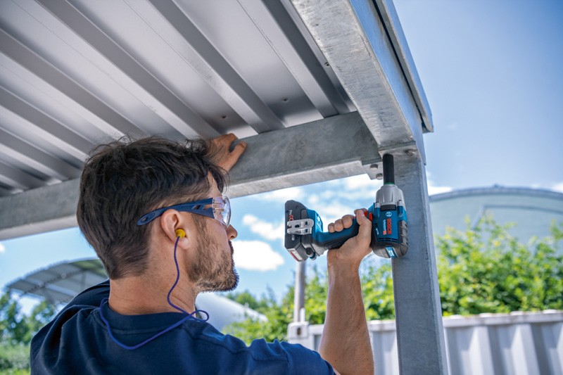 Atornillador de impacto a batería GDS 18V-450 PC