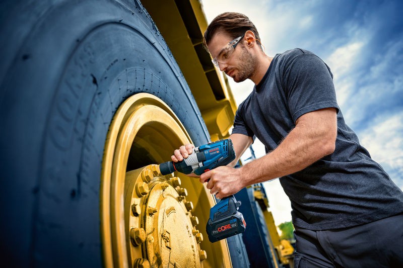 Atornillador de impacto a batería GDS 18V-1600 HC