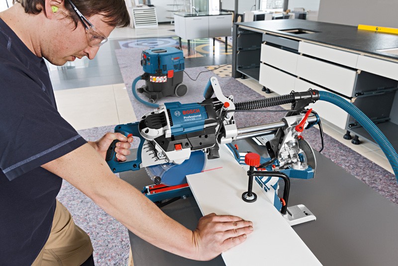 Ingletadora telescópica GCM 8 SDE