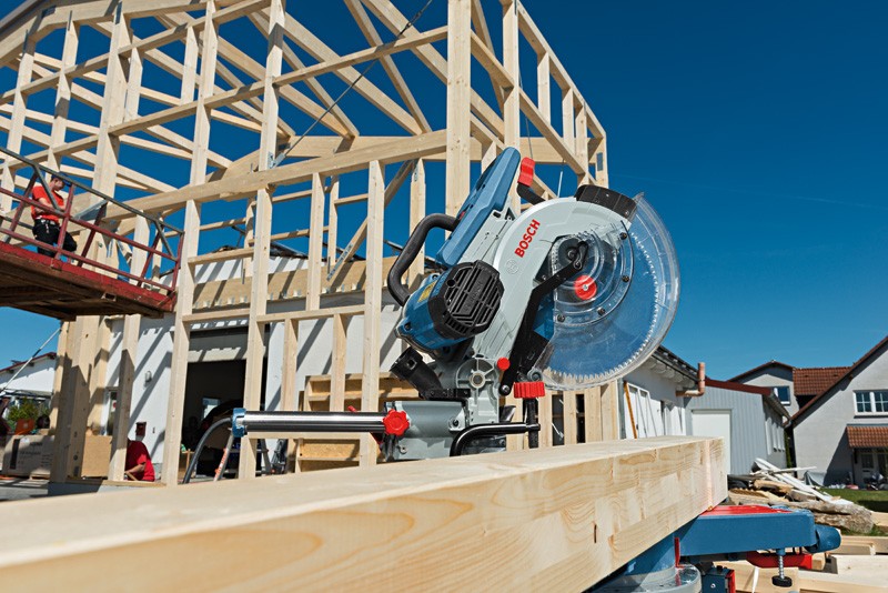 Ingletadora telescópica GCM 12 SDE