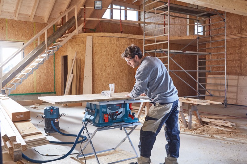 Sierra de mesa GTS 635-216