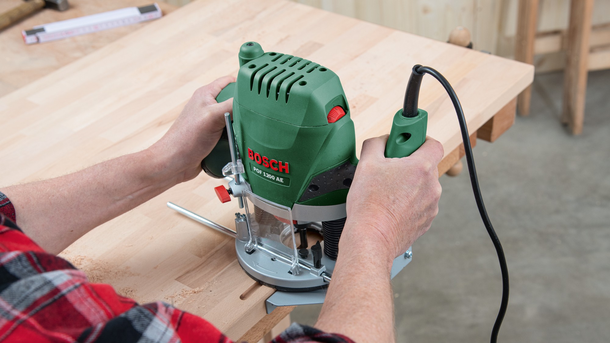 Fresadora de superficie POF 1200 AE